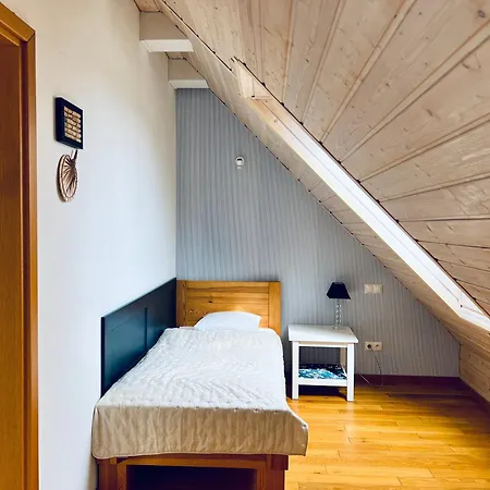 Zagroda Na Pacanach Bed & Breakfast