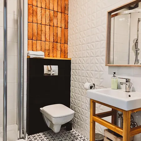 Zagroda Na Pacanach Bed & Breakfast Iwkowa