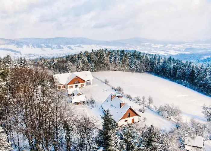 Zagroda Na Pacanach Nocleg ze śniadaniem 3*